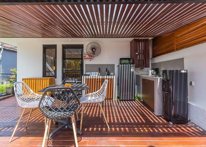 Cozy Loft Escape • Ac Living • Sunny Terrace クタ