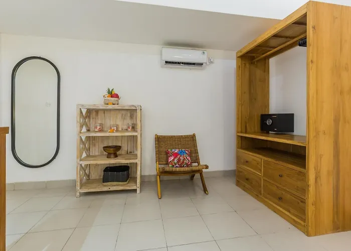 Cozy Loft Escape • Ac Living • Sunny Terrace アパート