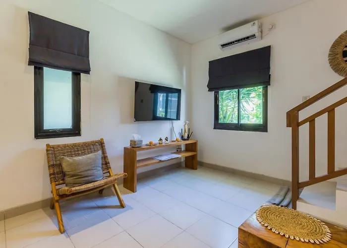 Cozy Loft Escape • Ac Living • Sunny Terrace アパート クタ