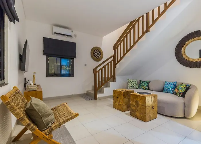 Cozy Loft Escape • Ac Living • Sunny Terrace アパート
